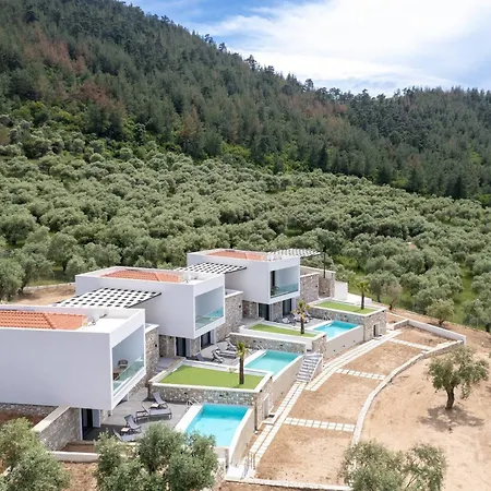 Дом отдыха Thea Luxury Living