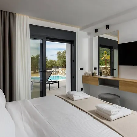 Thea Luxury Living *