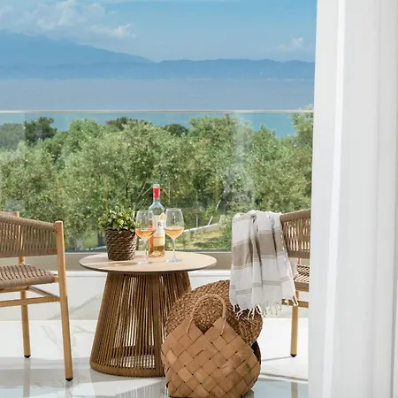 Thea Luxury Living Дом отдыха *