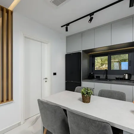 Дом отдыха Thea Luxury Living