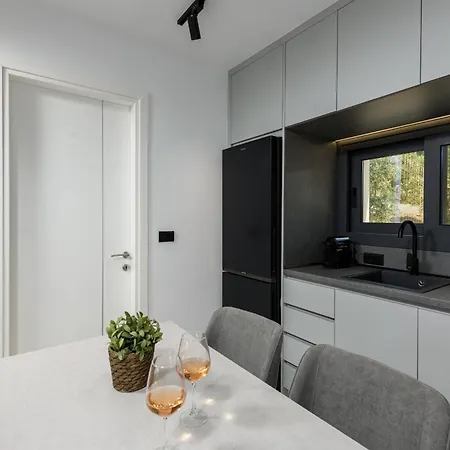 Thea Luxury Living Дом отдыха