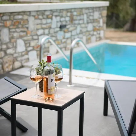 Thea Luxury Living Пахис